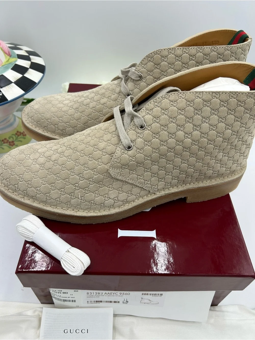 Men's Gucci suede GG embossed desert boots in oatmeal size 11 made in Italy